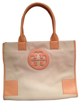 tory burch-25